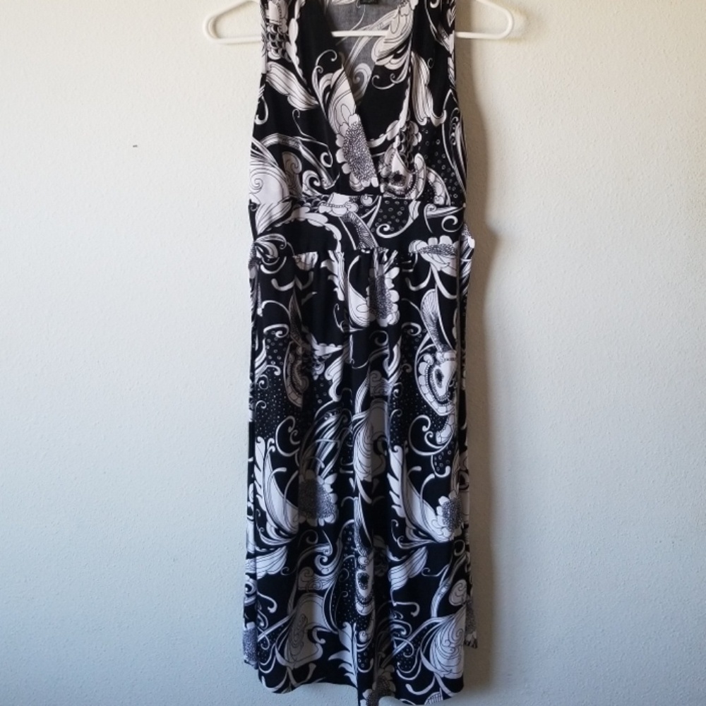 Black and white dress